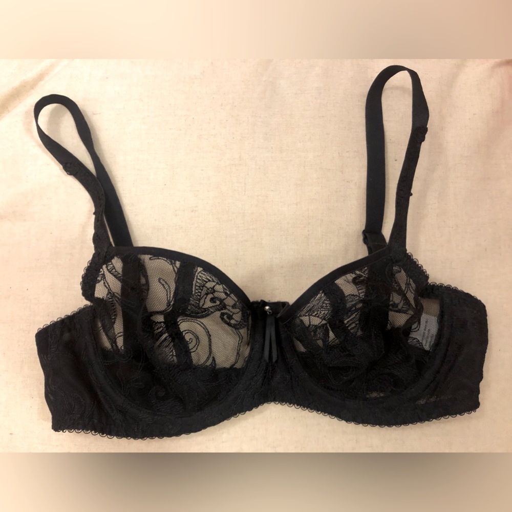 30 D Fantasie Black Floral Lace Bra